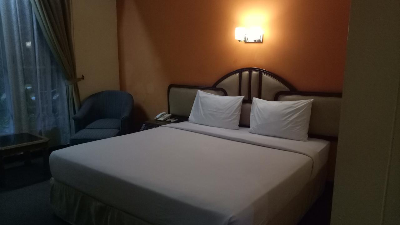Hotel Mirah Sartika Bogor Exteriér fotografie